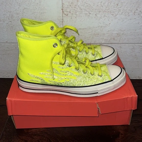 Converse High-Top Sneakers in Neon Yellow - Picture 3 of 6